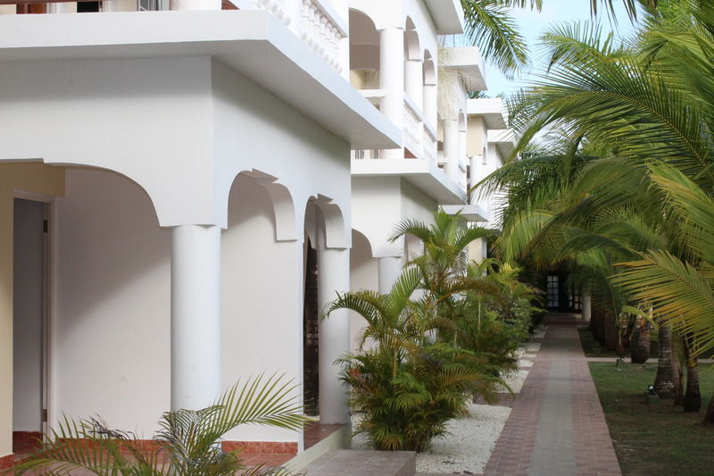 Zanzi Beach Resort Negril Exterior photo